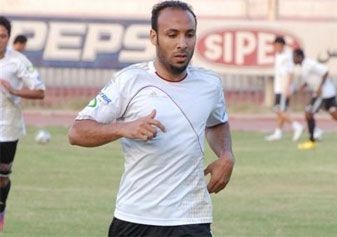أيمن عبد العزيز 
