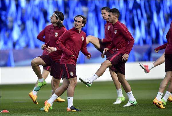 اتلتيكو مدريد يتخوف من مفاجأة ليستر سيتي