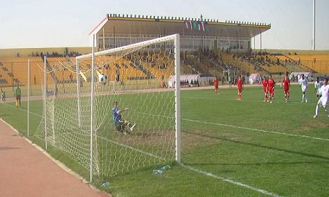 السعودي عبد الله عطيف يسجل الهدف الثاني من ركلة جزاء ضد افغانستان