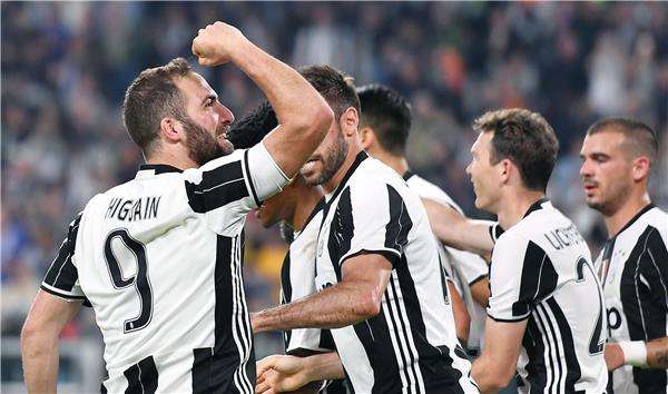 جونزالو هيجواين