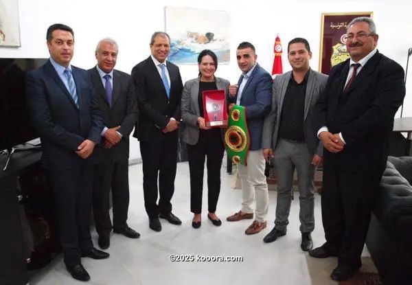 ?i=corr%2f2%2fkoo_2463