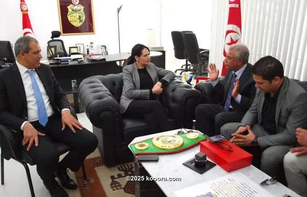 ?i=corr%2f2%2fkoo_2466