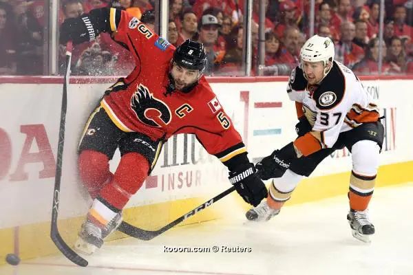?i=reuters%2f2017-04-20%2f2017-04-20t030738z_1445817740_nocid_rtrmadp_3_nhl-stanley-cup-playoffs-anaheim-ducks-at-calgary-flames_reuters