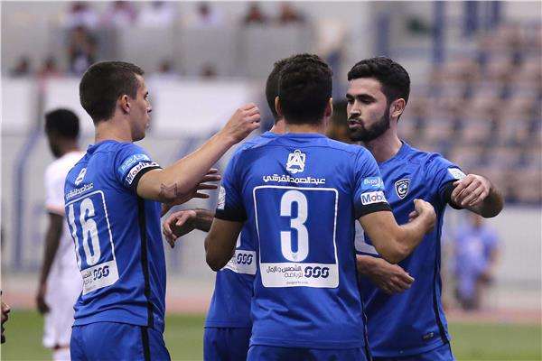الهلال يتوج بلقب الدوري السعودي