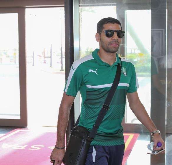 تيسير الجاسم يستعد لمغادرة مطار الملك عبدالعزيز