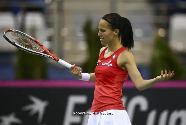 ?i=reuters%2f2017-04-22%2f2017-04-22t132628z_1882659962_up1ed4m11c31z_rtrmadp_3_tennis-fedcup-blr-swi_reuters