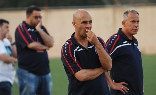 المدرب حسون والجهاز الفني بعد المباراة الأخيرة