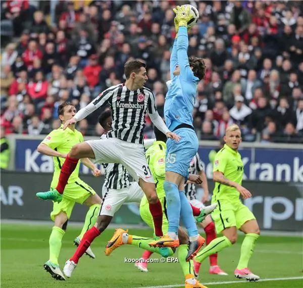 ?i=epa%2fsoccer%2f2017-04%2f2017-04-22%2f2017-04-22-05921311_epa