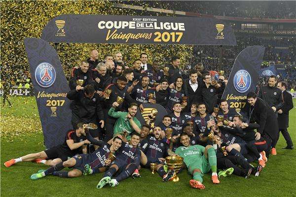 لاعبو باريس سان جيرمان