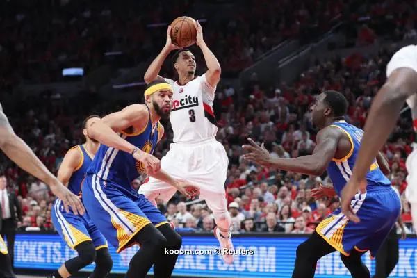 ?i=reuters%2f2017-04-23%2f2017-04-23t054503z_2020884756_nocid_rtrmadp_3_nba-playoffs-golden-state-warriors-at-portland-trail-blazers_reuters