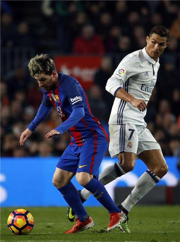 جانب من لقاء الذهاب