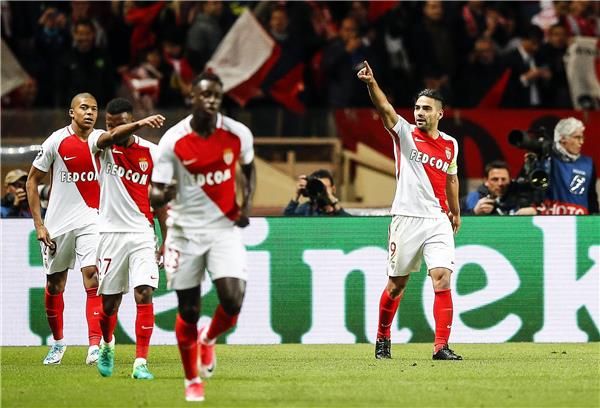 لاعبو موناكو 