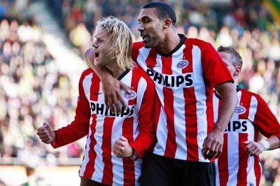  السويدي أولا تويفونين سجل ثلاثة اهداف لإيندهوفن