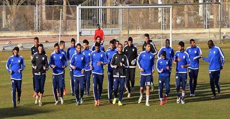 لاعبو الهلال