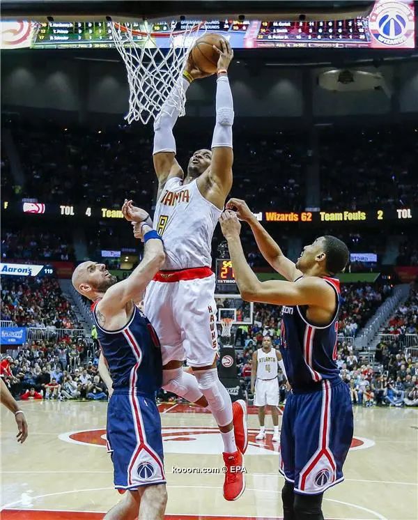 ?i=epa%2fbasketball%2f2017-04%2f2017-04-25-05926129_epa