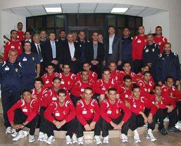 الامير علي وصورة جماعية ونجوم المنتخب الاردني