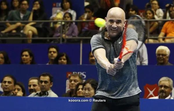 ?i=reuters%2f2014-12-02%2f2014-12-02t122919z_1653553171_gm1eac21kti01_rtrmadp_3_tennis-iptl-singapore_reuters