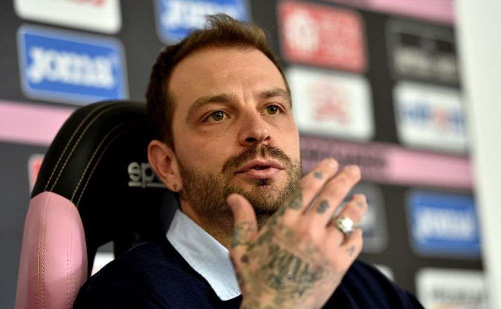 بول باكايليني