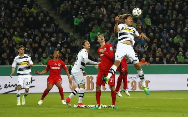 ?i=reuters%2f2017-04-25%2f2017-04-25t201019z_136152619_mt1aci14784529_rtrmadp_3_soccer-germany-bmg-sge_reuters