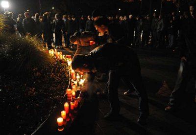 2009-11-11-00000101928439