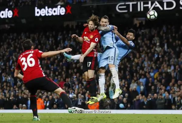 ?i=reuters%2f2017-04-27%2f2017-04-27t210701z_136328821_mt1aci14785601_rtrmadp_3_soccer-england-mci-mun_reuters