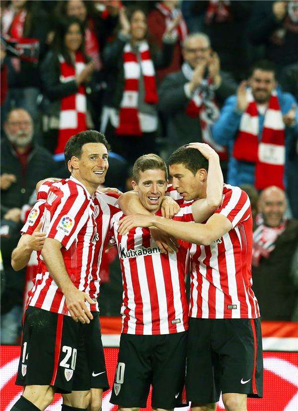 فرحة لاعبي أتلتيك بيلباو