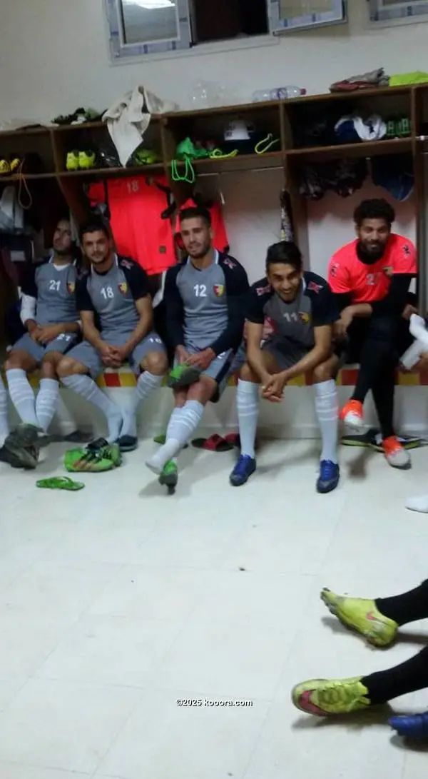 ?i=corr%2f2%2fkoo_2867