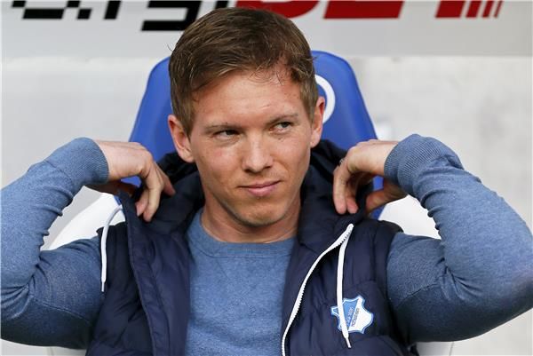 جوليان ناجيلسمان