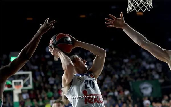 ?i=epa%2fbasketball%2f2017-04%2f2017-04-28-05933634_epa