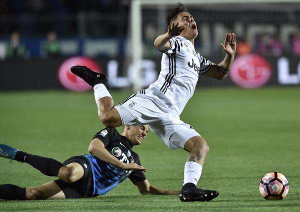 2017-04-28t202043z_1905701797_up1ed4s1kiij1_rtrmadp_3_soccer-italy-ata-juv_reuters