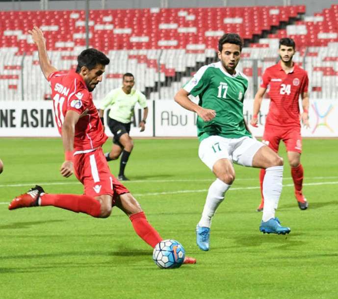 جانب من لقاء الذهاب بين الفريقين