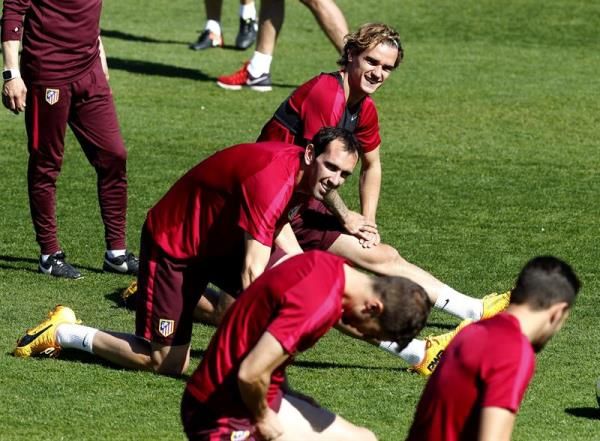 لاعبو أتلتيكو مدريد