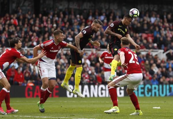 خيسوس يسجل هدف التعادل لمانشستر سيتي