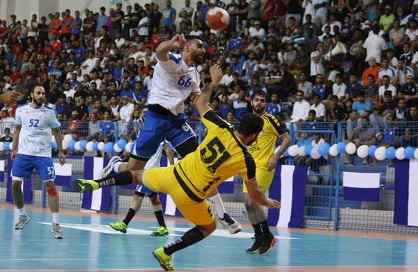 لقطة من أخر لقاء جمع الفريقين