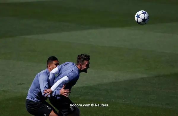 ?i=reuters%2f2017-05-01%2f2017-05-01t102259z_1368482927_rc1e06891d10_rtrmadp_3_soccer-champions-mad-atm-training_reuters