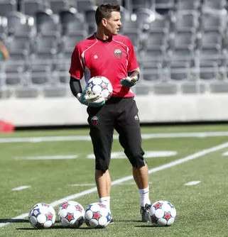 روميولد بيزيه