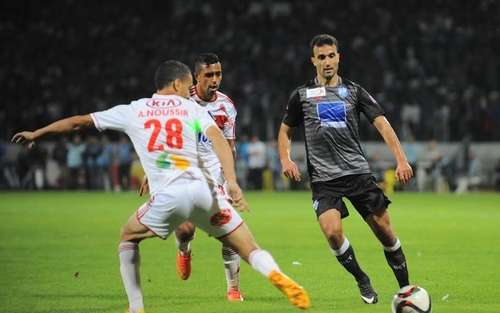 جانب من مباراة سابقة بين الفريقين