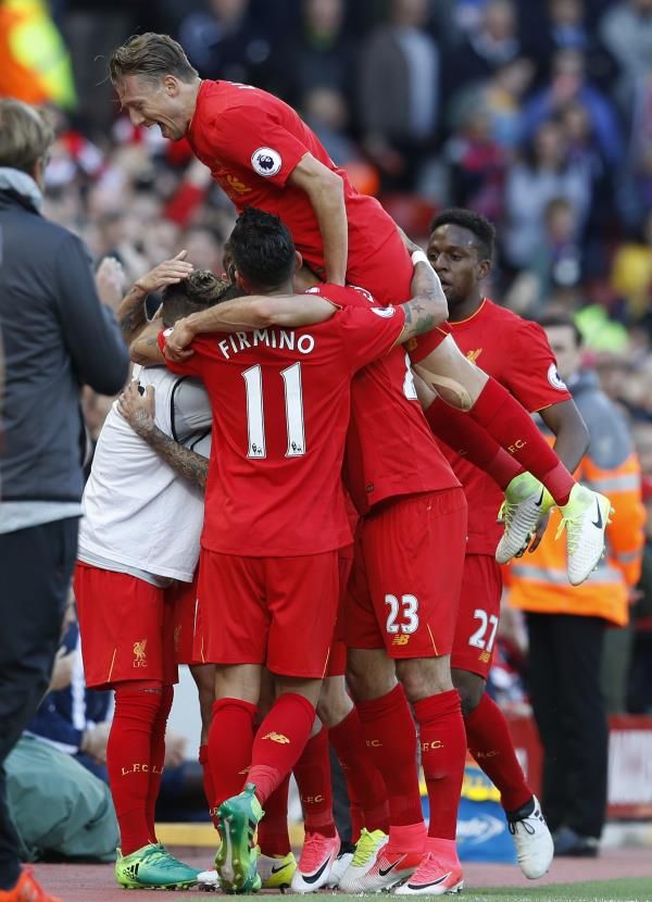 لاعبو ليفربول