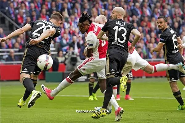 ?i=epa%2fsoccer%2f2017-05%2f2017-05-03%2f2017-05-03-05942356_epa