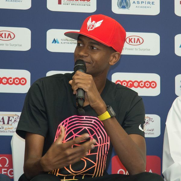 Qatar''s%20High%20Jump%20Icon%20Mutaz%20%20Barshim%20speaks%20at%20the%20City%20Center%20Mall%20%20Event-web