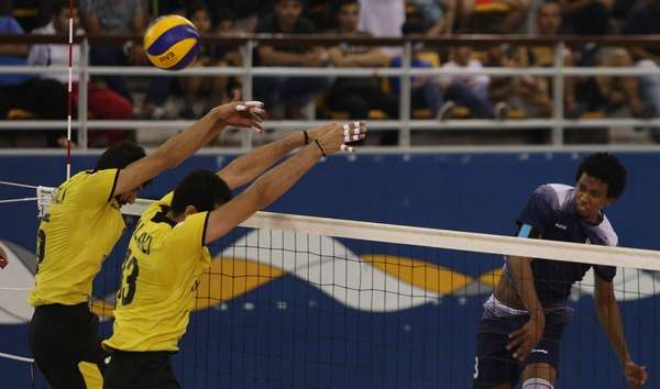 ليلسون كوستا يسجل إحدى النقاط