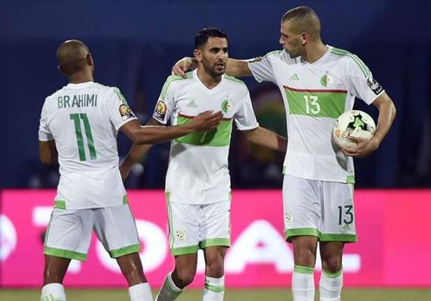 صورة أرشيفية للاعبي منتخب الجزائر