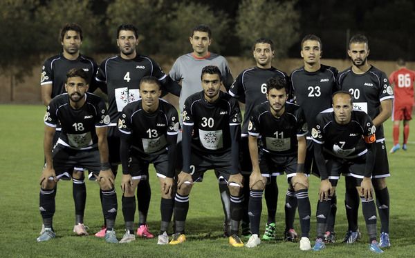 لاعبو فريق البقعة