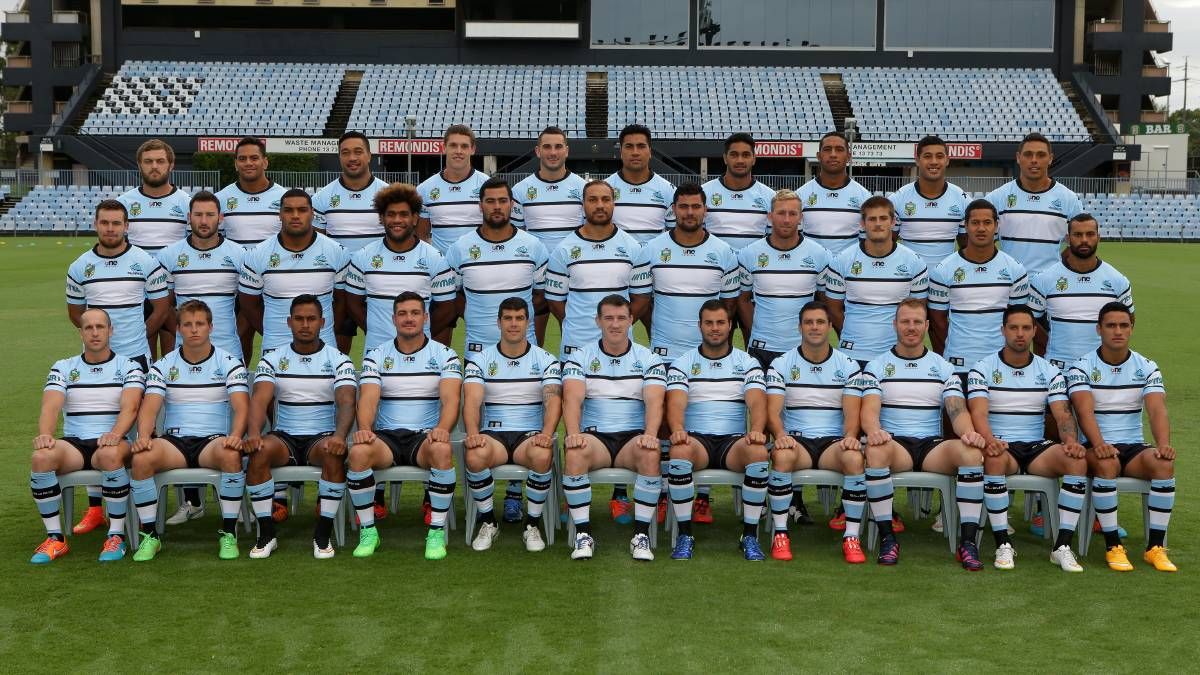 لاعبو فريق كرونولا شاركس