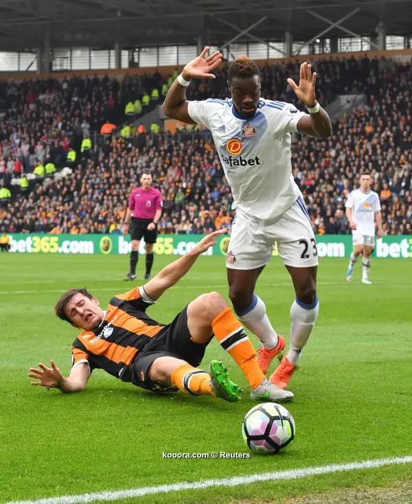 ?i=reuters%2f2017-05-06%2f2017-05-06t155814z_137087894_mt1aci14789577_rtrmadp_3_soccer-england-hul-sun_reuters