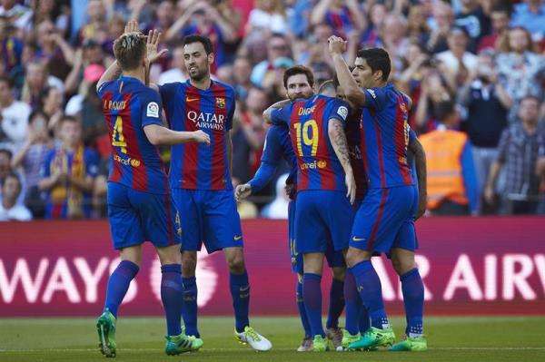 لاعبو برشلونة