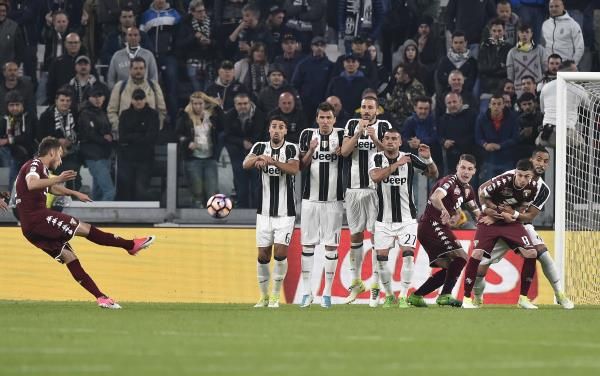 2017-05-06t200157z_96669441_up1ed561jn8fn_rtrmadp_3_soccer-italy-juv-tor_reuters