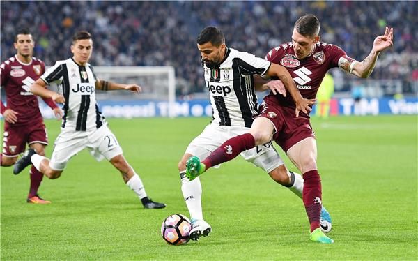 جانب من لقاء يوفنتوس وتورين