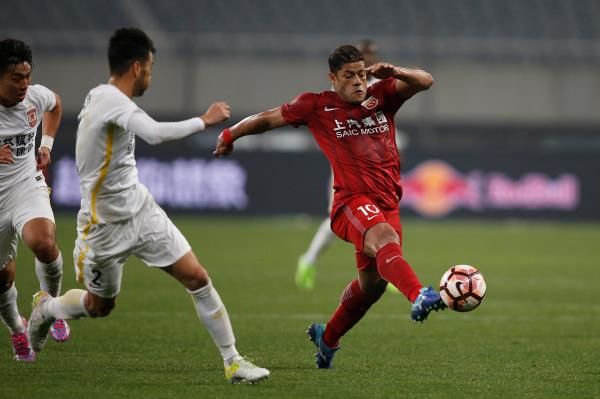 2017-03-04t143724z_1084968084_rc11eea85d80_rtrmadp_3_soccer-china_reuters