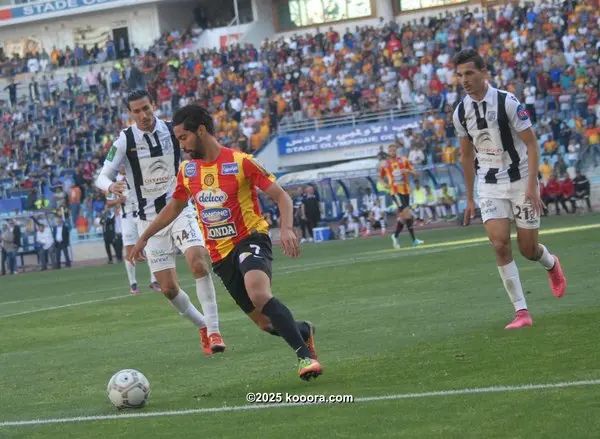 ?i=corr%2f3%2fkoo_3362